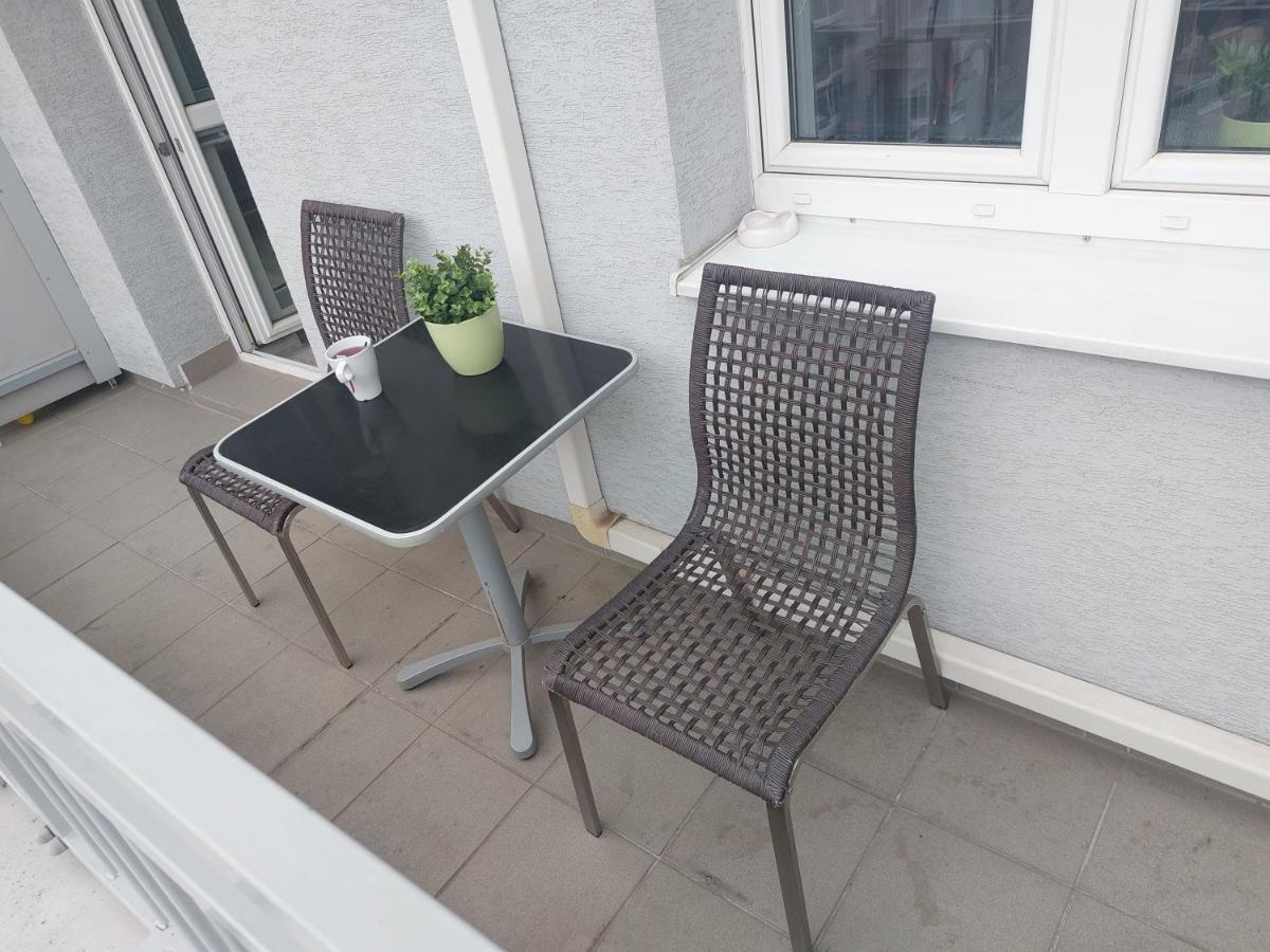 Апартаменты Utulny Apartman S Balkonom Братислава Экстерьер фото